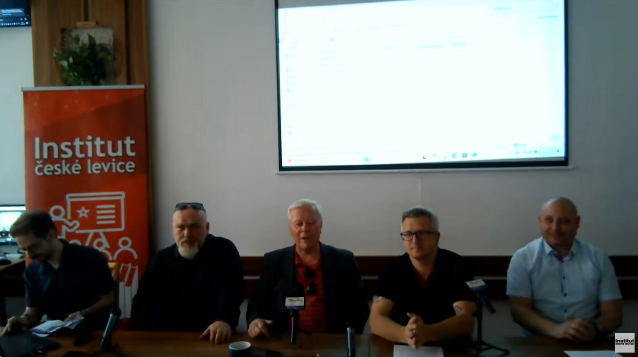 UMĚLÁ INTELIGENCE: DOBRO A ZLO - YouTube
